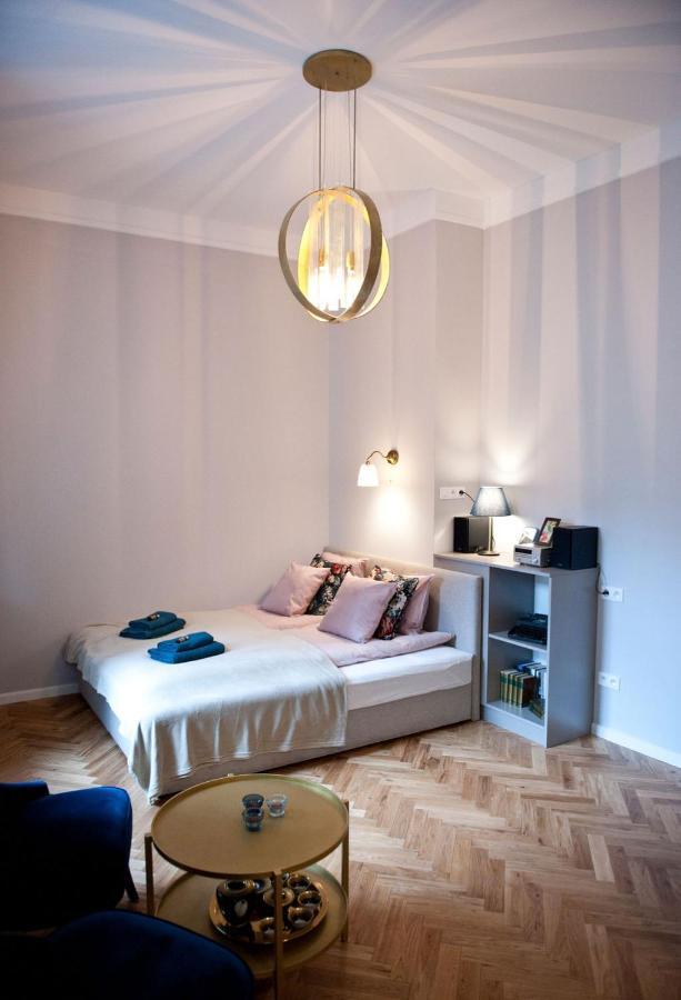 Apartament Piano Praga وارسو المظهر الخارجي الصورة