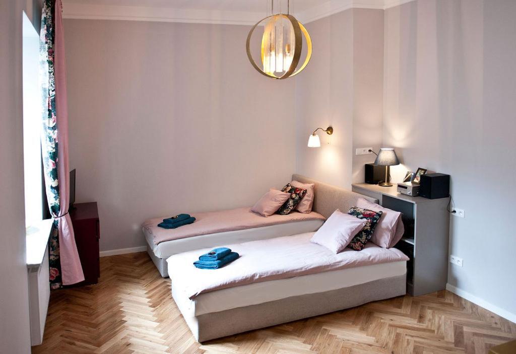 Apartament Piano Praga وارسو المظهر الخارجي الصورة